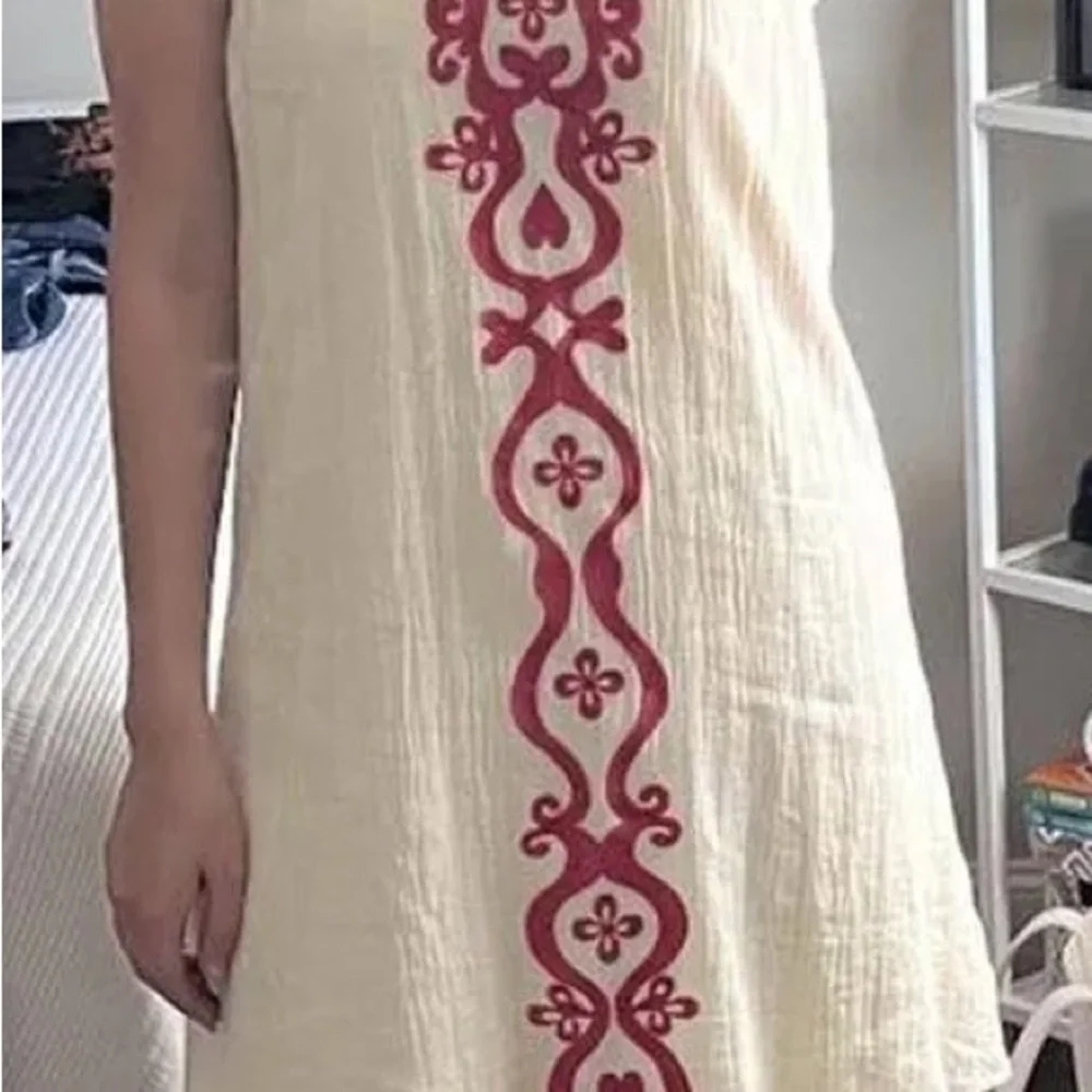 Altar'd State Cream Dress with Pink Embroidery. Size Small - Picture 5 of 5